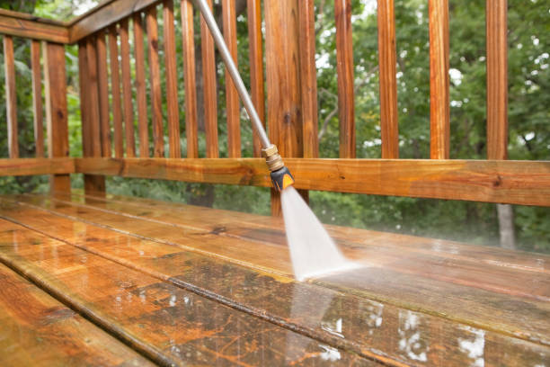 Best Garage Pressure Washing  in East Mckeesport, PA